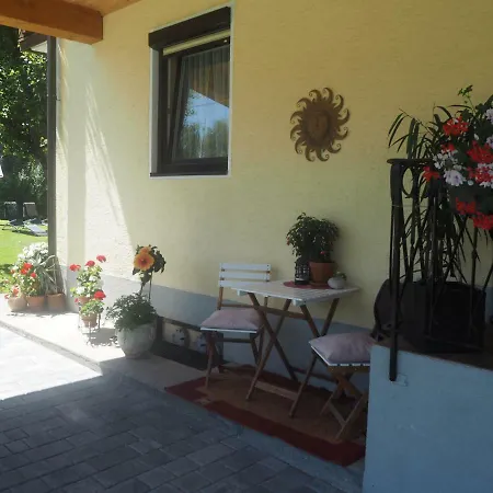 Ferienwohnung-Nassfeld-Haus Umschaden Tropolach Exterior photo
